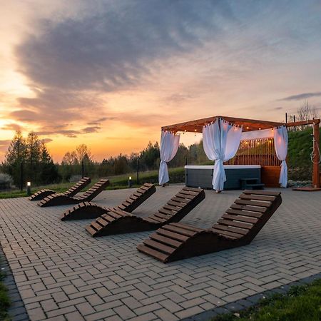 Chaty Skwirutowe Wzgorze - Domki Caloroczne Solina  Exterior foto