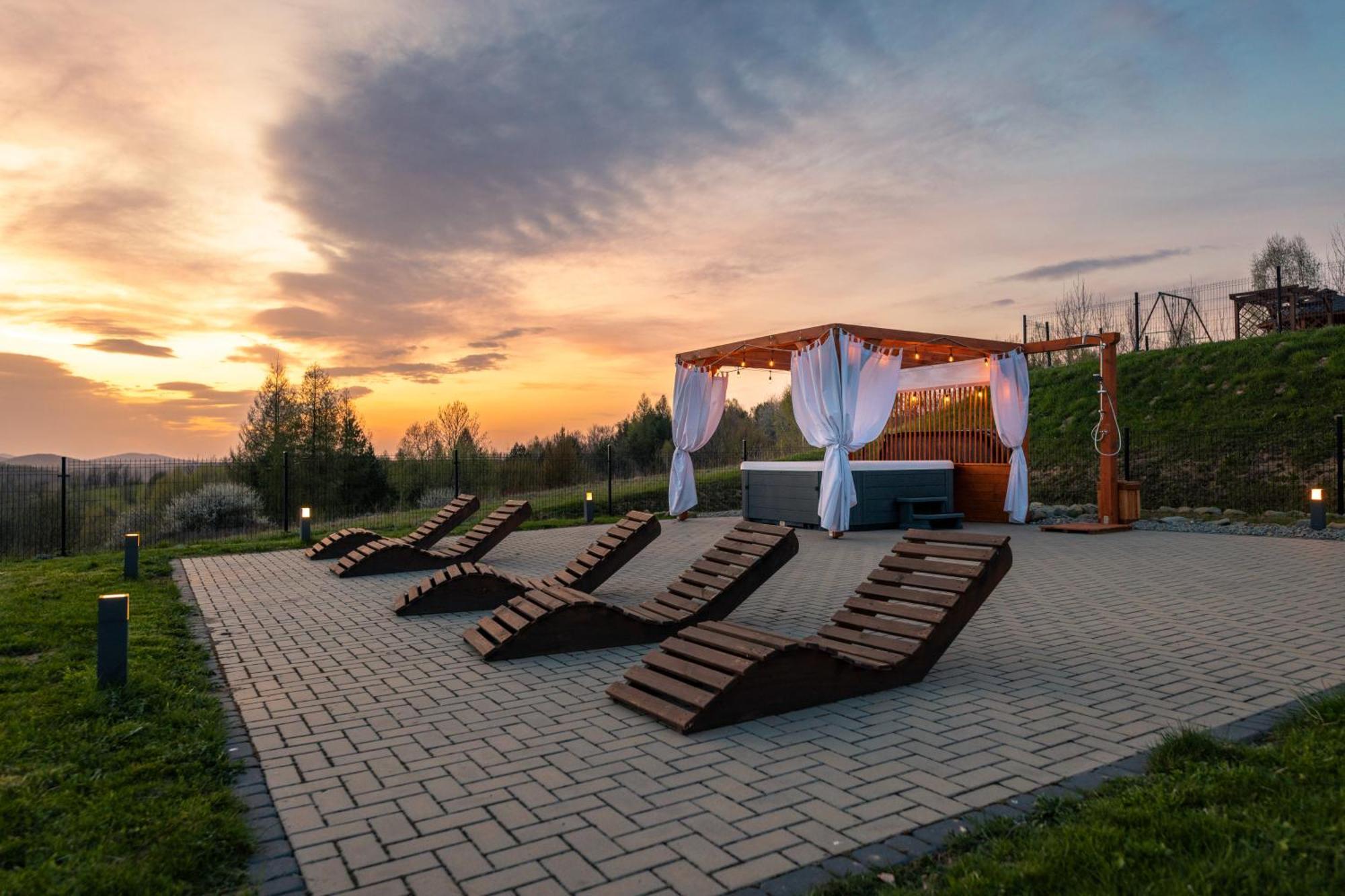 Chaty Skwirutowe Wzgorze - Domki Caloroczne Solina  Exterior foto
